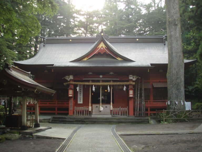 東口本宮冨士浅間神社