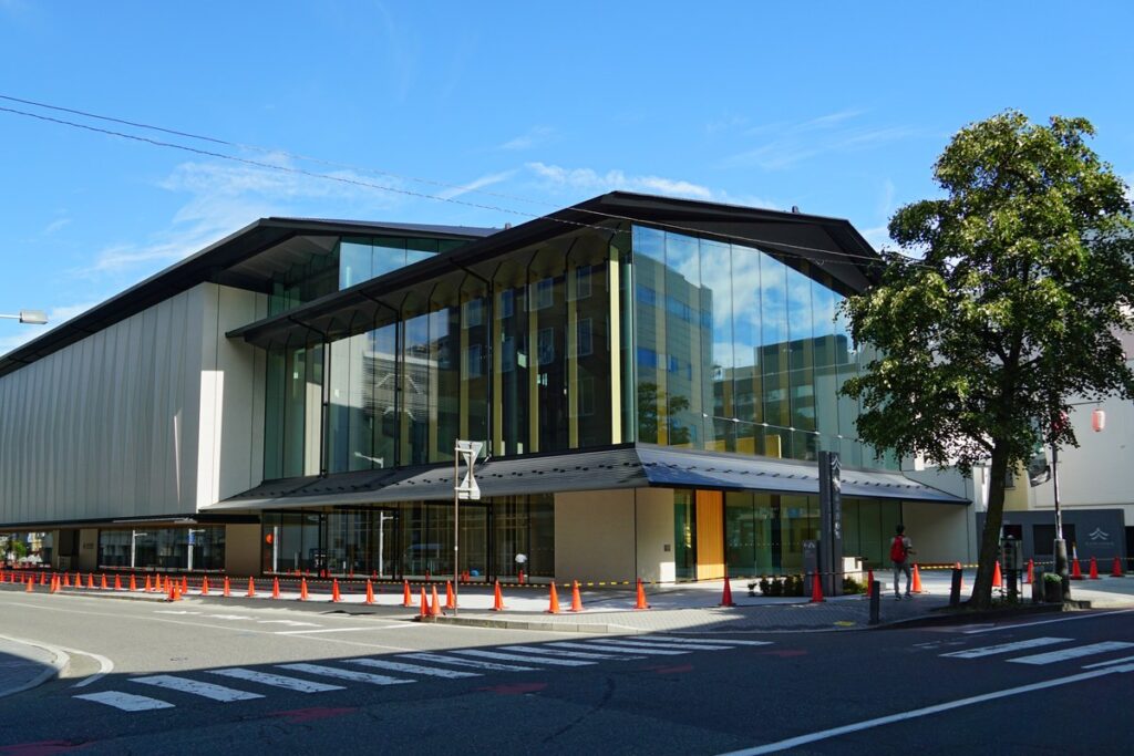 松本市立博物館
