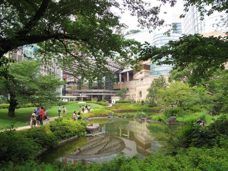 毛利甲斐守邸跡