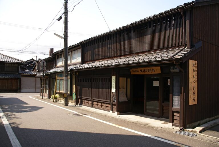紙わらべ資料館