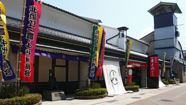 長浜市曳山博物館