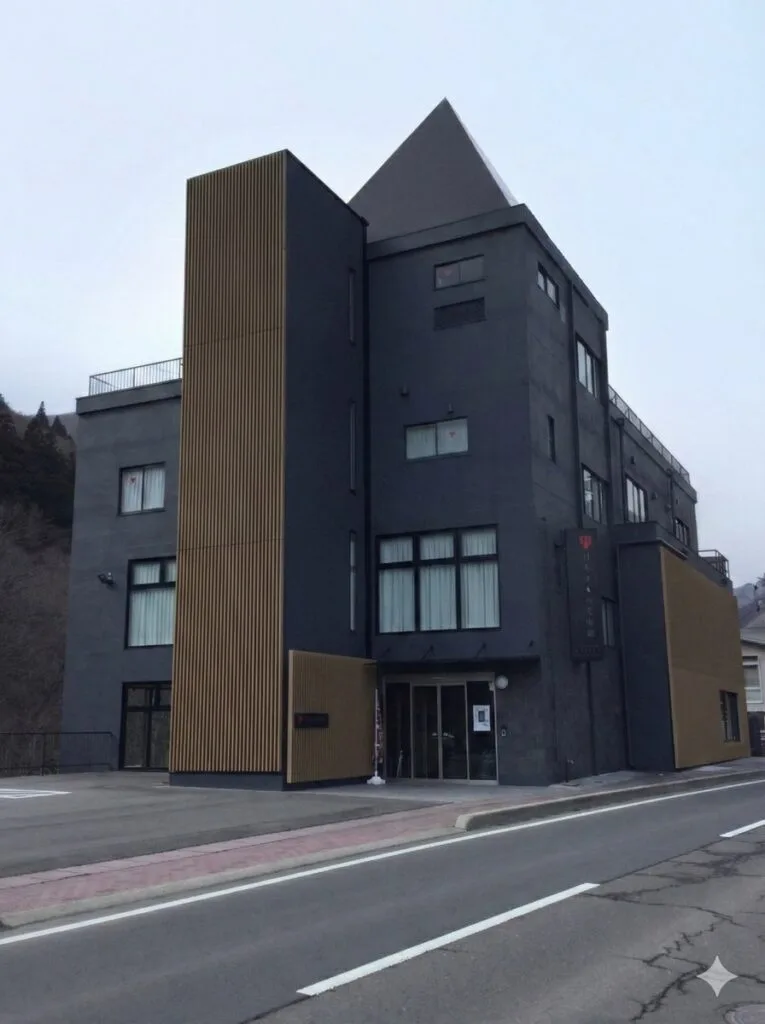 日本きもの美術館