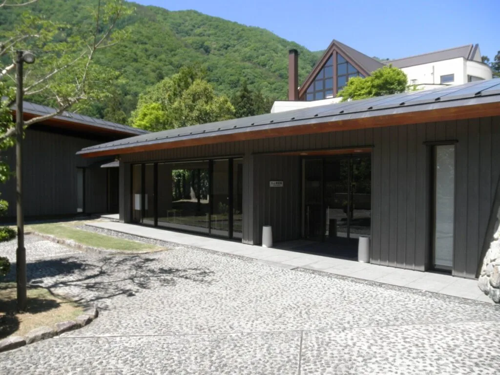 天一美術館