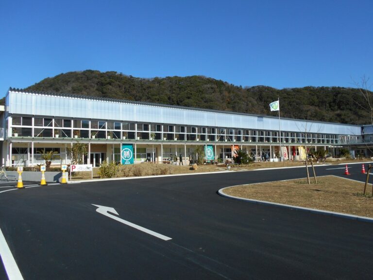 道の駅保田小学校