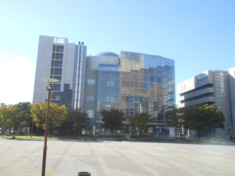 四日市市立博物館
