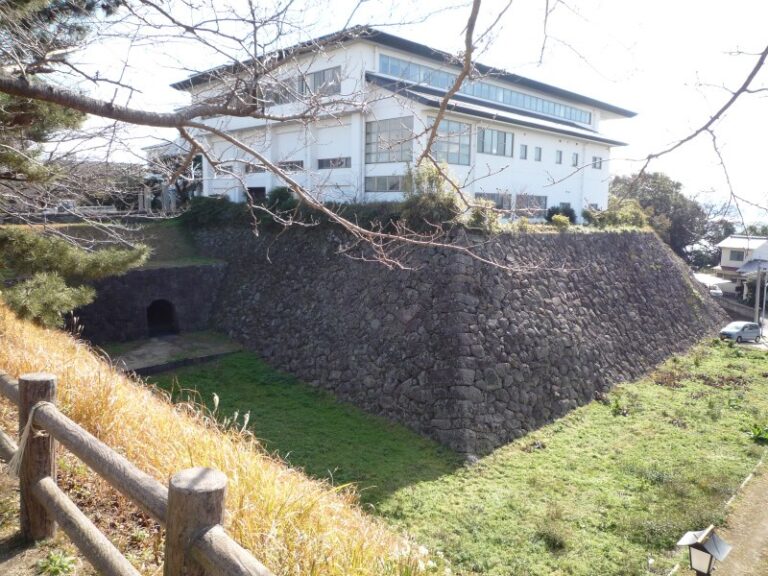 日出城